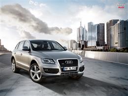 Audi Q5 Base 3.2 FSI quattro AMT