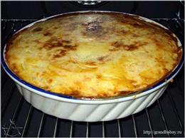 Запеканка из картофеля, мяса и сыра