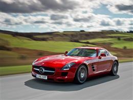 Mercedes SLS AMG