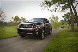 InfinitiQX56 4WD